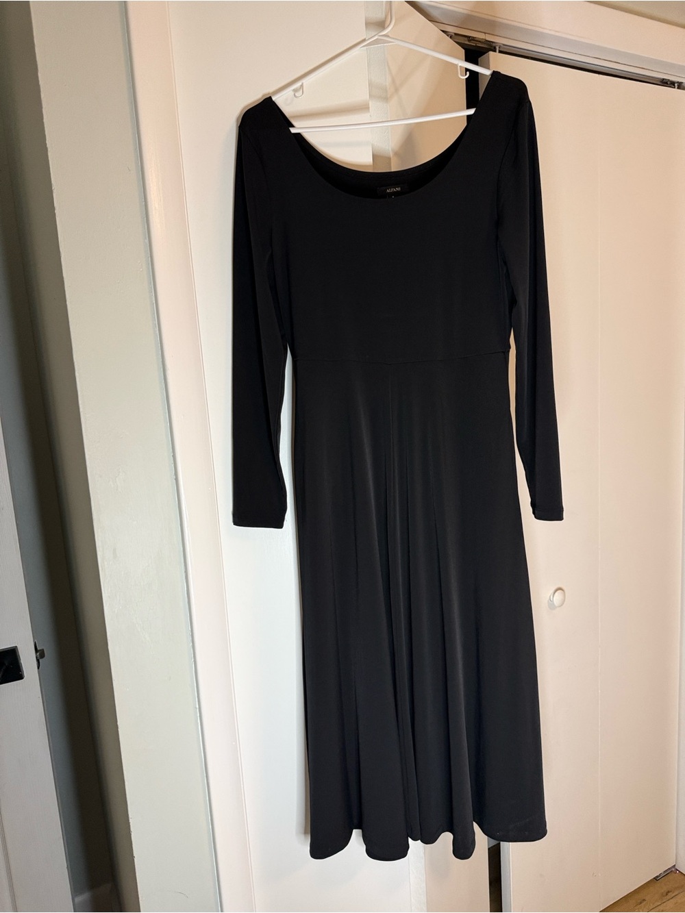 Alfani Black Long Sleeve Scoop Neck Midi Dress